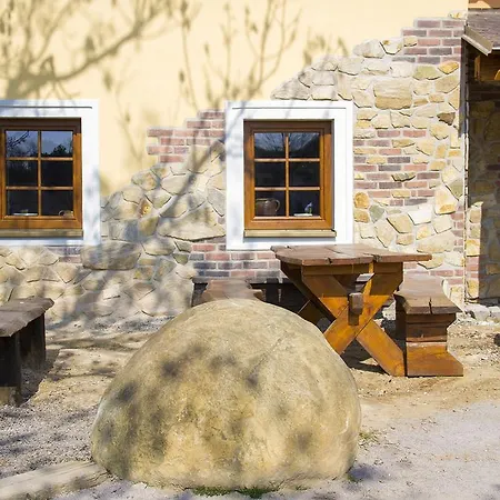 Restaurace&penzion U Tří Jasanů